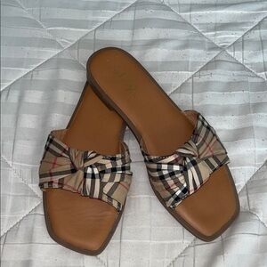 Rouge! Checkered Knot Sandals